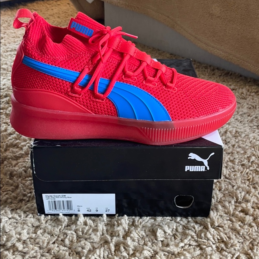 Puma sneakers